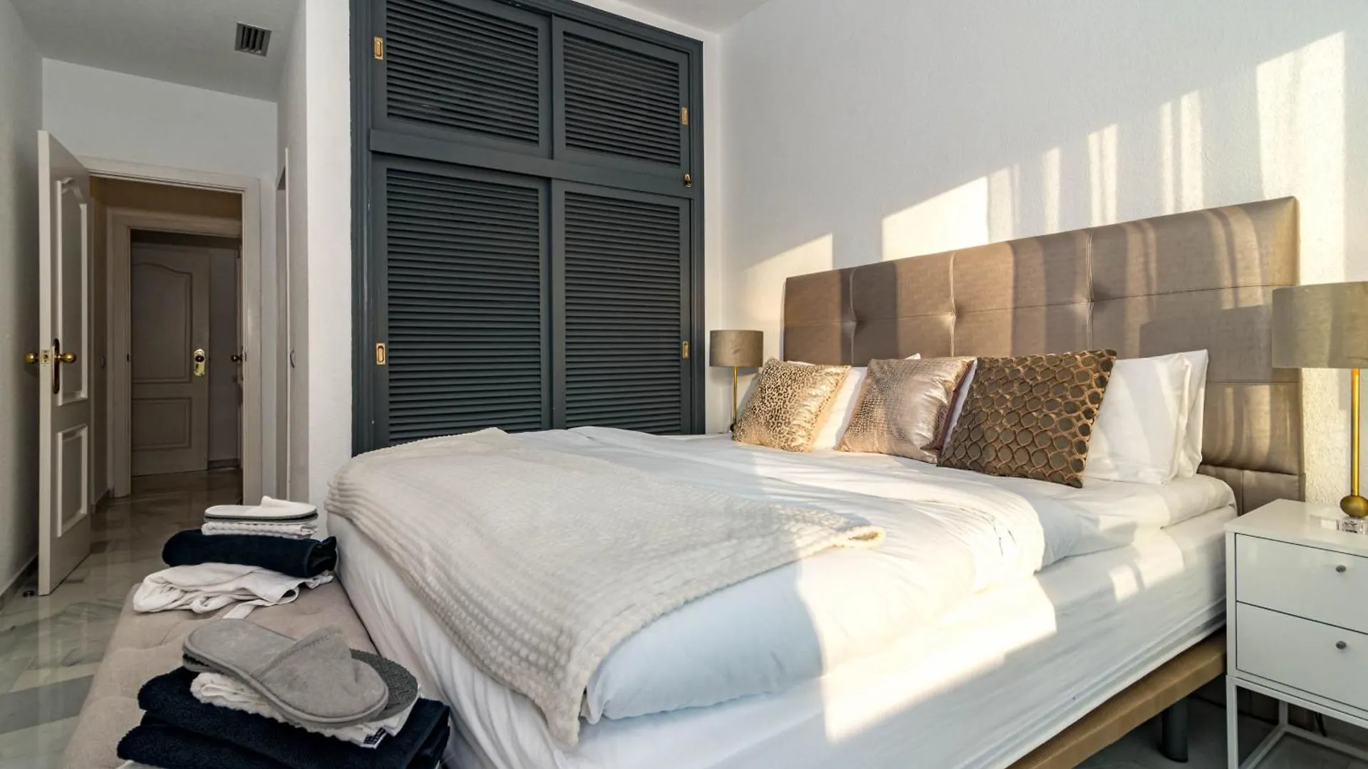 Rg312 - Royal Garden By Roomservices Marbella Apartment